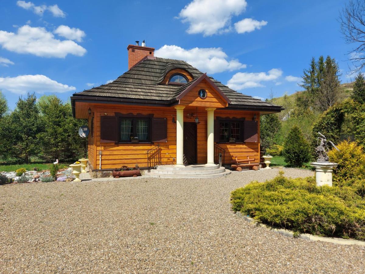 Bieszczadzki Dworek Ustrzyki Dolne Exterior foto